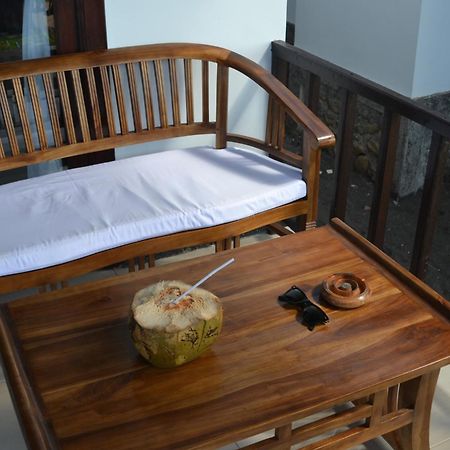 The Bbq Guest House Amed  Ngoại thất bức ảnh