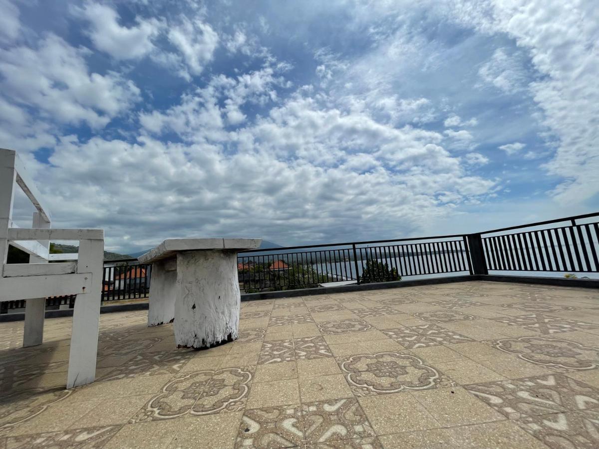 The Bbq Guest House Amed  Ngoại thất bức ảnh