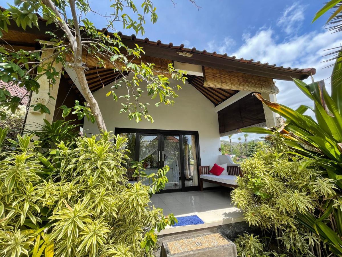 The Bbq Guest House Amed  Ngoại thất bức ảnh