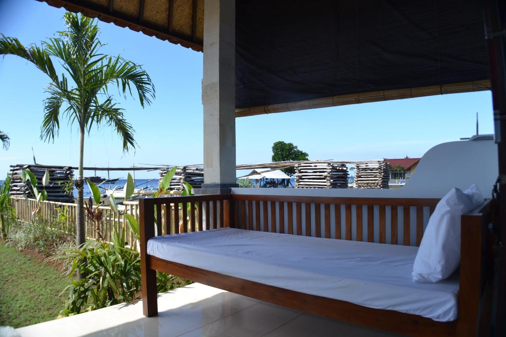 The Bbq Guest House Amed  Ngoại thất bức ảnh