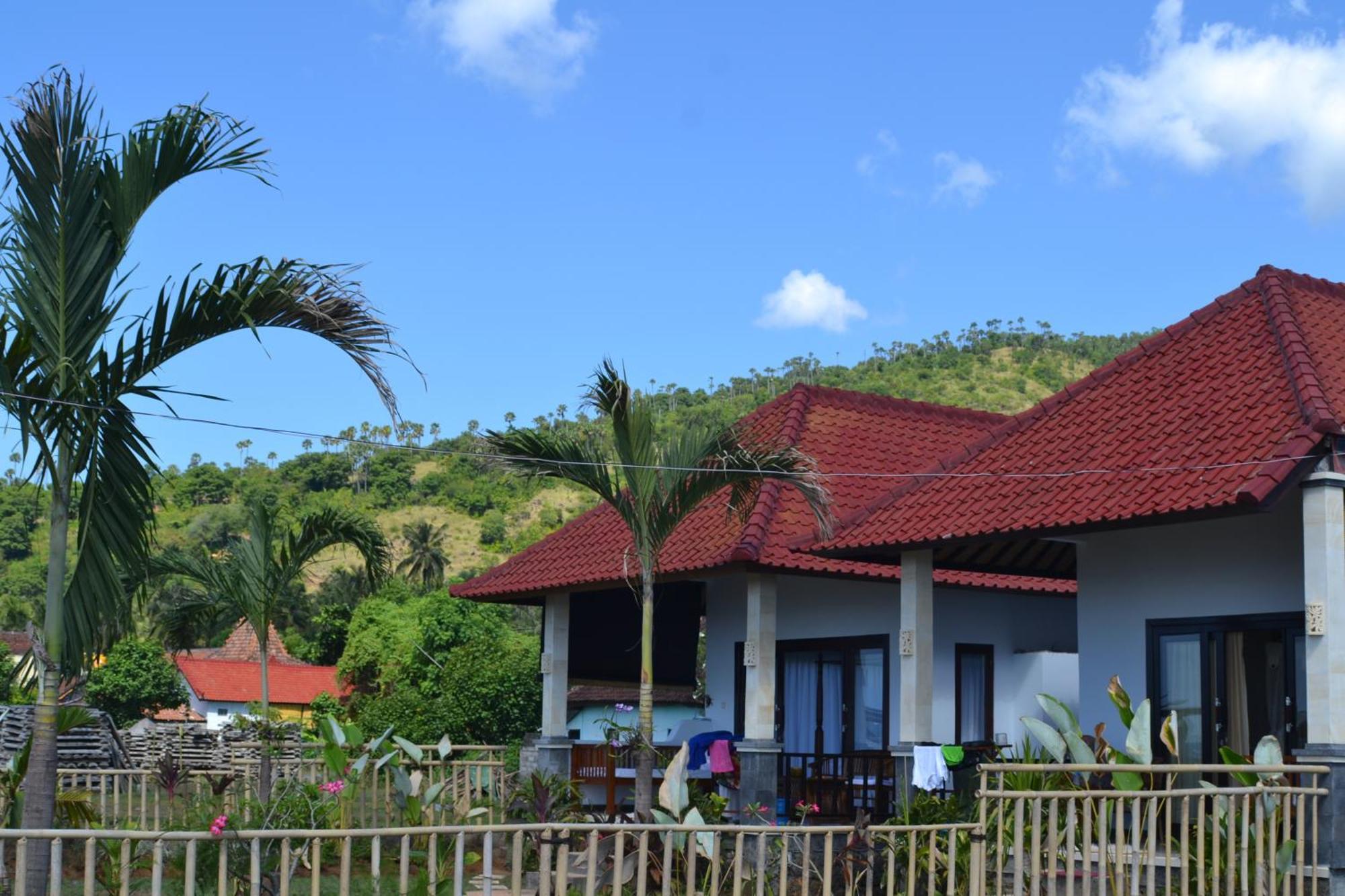 The Bbq Guest House Amed  Ngoại thất bức ảnh