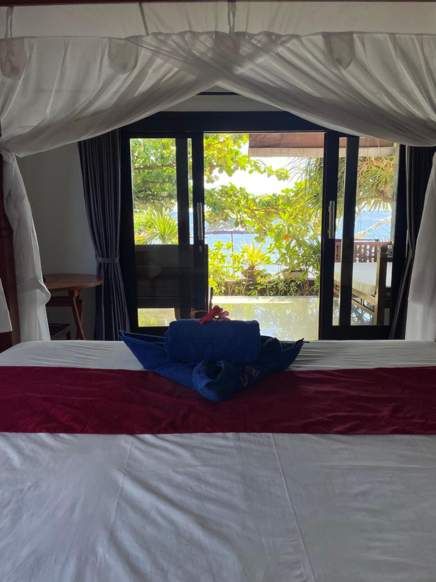 The Bbq Guest House Amed  Ngoại thất bức ảnh